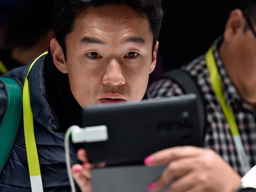 Ứng dụng cảnh báo động đất trên smartphone. 