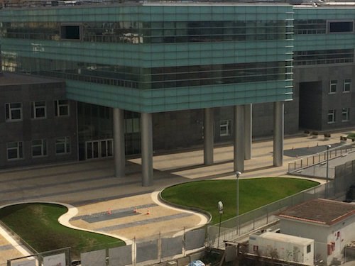 Khám phá trường dạy lập trình iOS hiện đại nhất của Apple