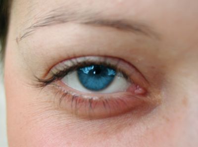 Ứng dụng thay đổi màu mắt để tạo cá tính cho hình ảnh