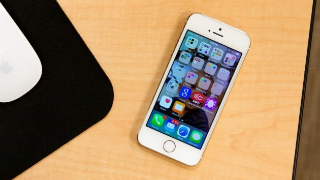 Apple ra iOS 8.3: Sửa hàng chục lỗi, bàn phím emoji tốt hơn