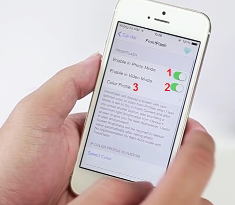 Hướng dẫn chụp selfie trên iPhone cũ với flash màn hình 6S. 