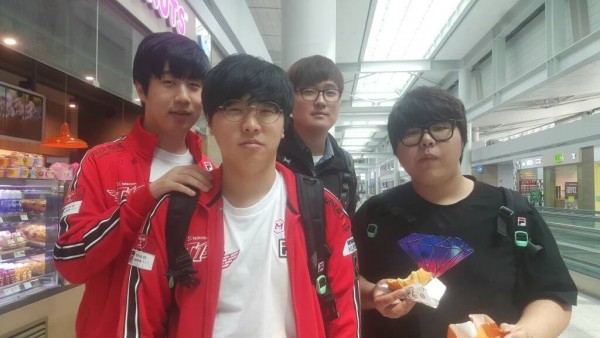 SKT T1 vui vẻ đến thăm Thượng Hải