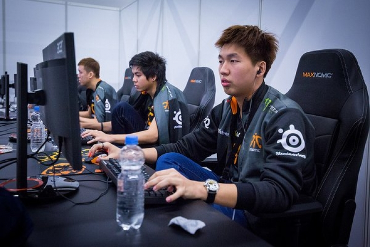 [ESL One Manila 2016] Bán kết 1:Chấp cánh tung bay Wings đi thẳng vào chung kết