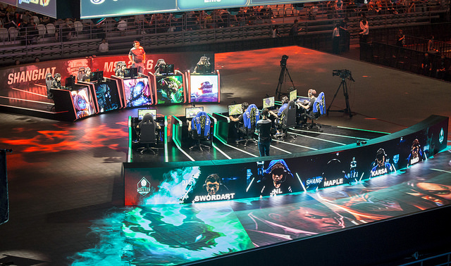 RNG, FW và CLG chính thức lọt vào vòng play-offs MSI 2016