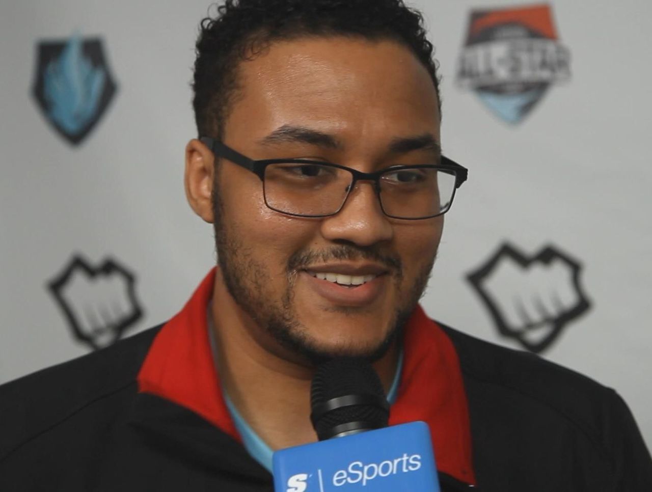 Aphromoo:"SKT thực sự là một đội tuyển rất mạnh."