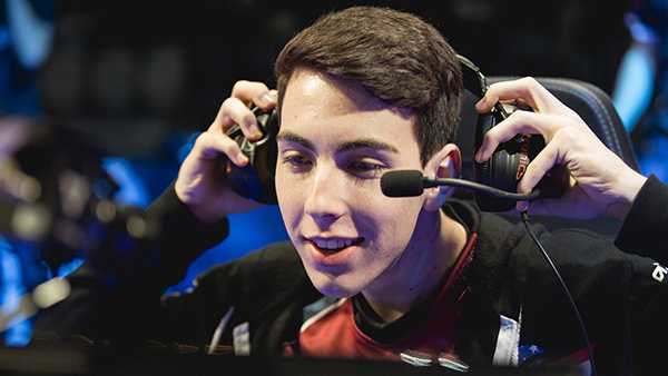 LMHT: Những điều thú vị của CLG Stixxay