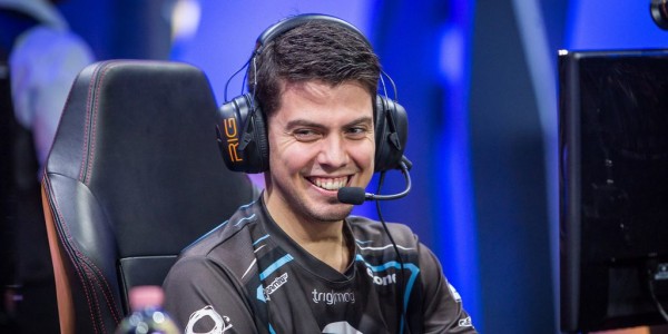 Xpeke:"Fnatic hay G2 có thể mạnh thật đấy, nhưng chúng tôi cũng mạnh tương tự như họ mà thôi."