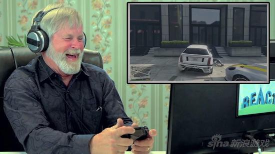 Người lớn chơi game, chuyện không còn quá xa lạ.