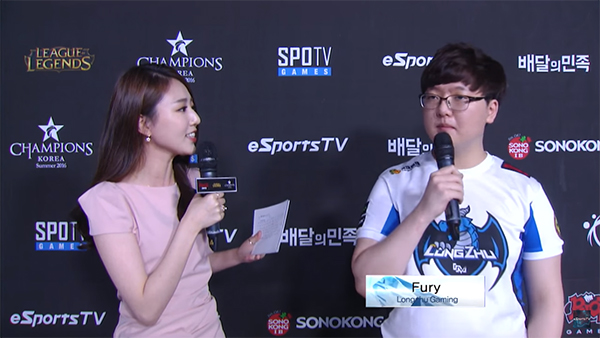 Longzhu Pure:"Nếu chúng tôi chơi mà không mắc phải những sai lầm, tôi nghĩ chúng tôi sẽ có cơ hội trước ROX"