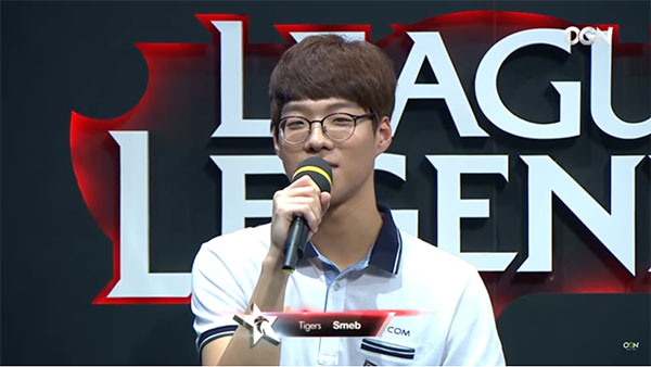 ROX Tigers Smeb:"Tôi cũng chưa bao giờ xếp hạng 2 xét về những vị tướng Đấu Sĩ đâu'
