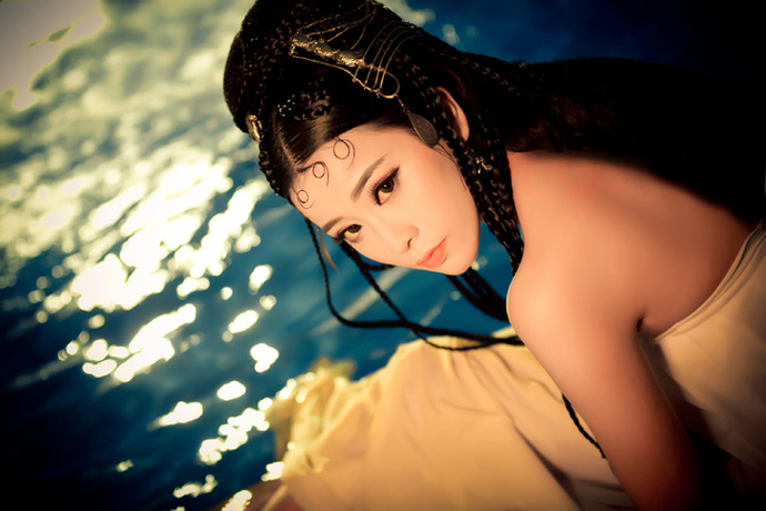 Cosplay nàng nhền nhện cực xinh đẹp trong Tây Tây Du Ký