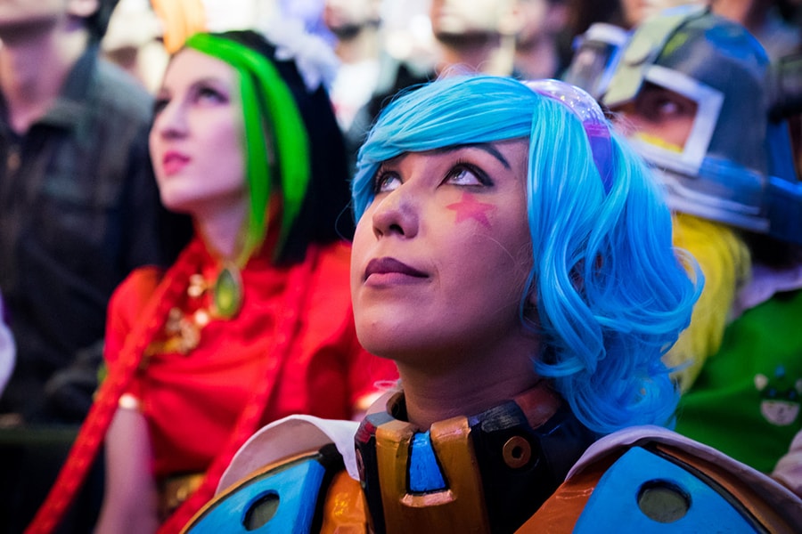 IWCQ 2016: 'Cười bể bụng' với các thánh cosplay tại Brazil