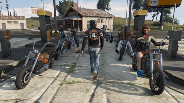 Bản cập nhật GTA V cho phép bạn lập băng Moto với bạn bè