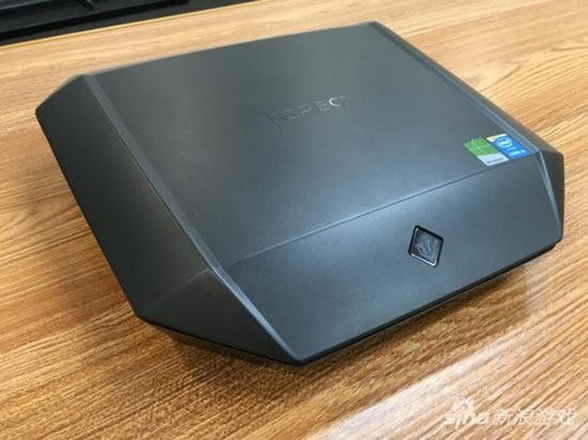 Tencent chính thức ra máy hệ máy Console chơi được cả FIFA lẫn Liên Minh Huyền Thoại