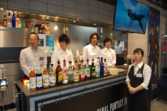 Quán cafe đặc biệt mang đậm màu sắc của nhà phát triển Final Fantasy XV - Square Enix