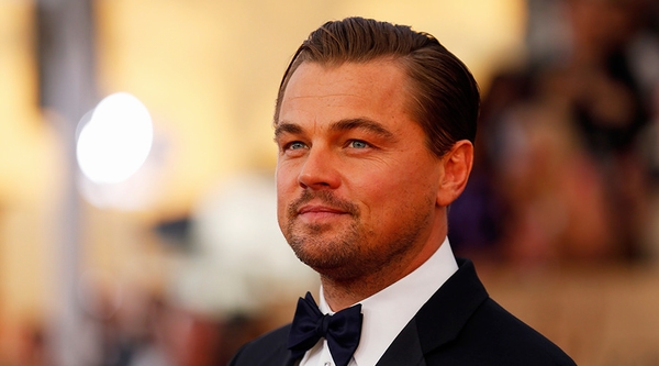 Xem Leonardo DiCaprio vào vai người giúp cho Elvis và Johnny thành danh