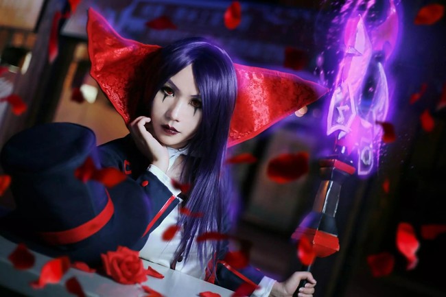 Đắm chìm trước vẻ đẹp đen tối của LeBlanc Ảo Thuật