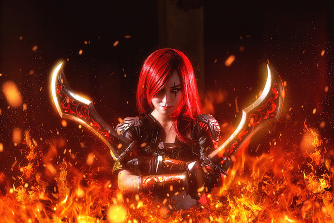 Cùng ngắm nhìn sự ma mị đến từ bộ cosplay Katarina trong Liên Minh Huyền Thoại