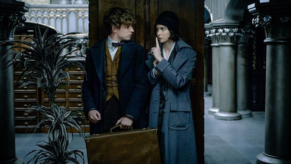Fantastic Beasts mang về bao nhiêu tiền trong ngày chiếu sớm?