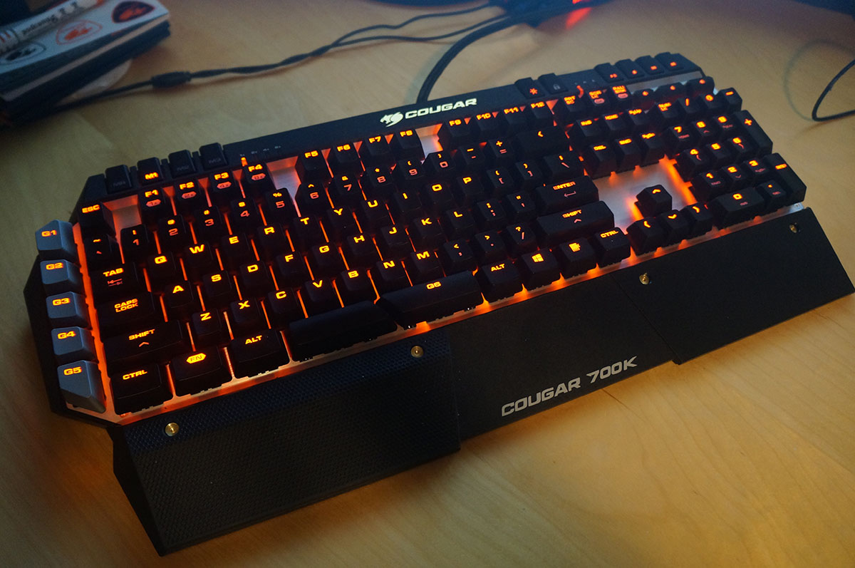 Top những bàn phím chơi game chất lượng cao đáng đồng tiền bát gạo của game thủ