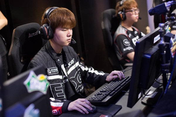 LMHT: Deft là cái tên tiếp theo gia nhập KT Roster