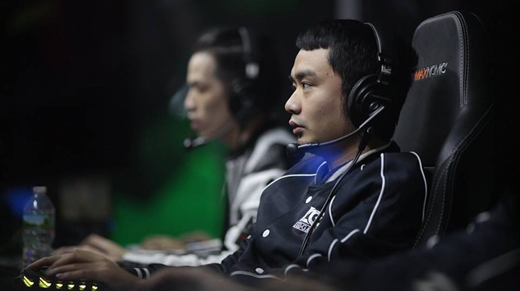 DOTA 2: Tâm điểm của Main Event ngày 2 là xiao8