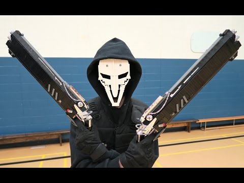 Overwatch: Chiêm ngưỡng cặp Hellfire Shotguns và mặt nạ của Reaper được làm từ LEGO giống như thật