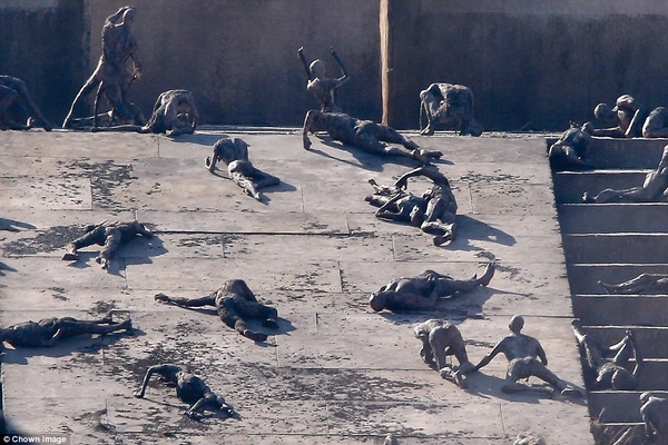 Alien: Covenant ra mắt Poster bí ẩn, thay đổi lịch công chiếu