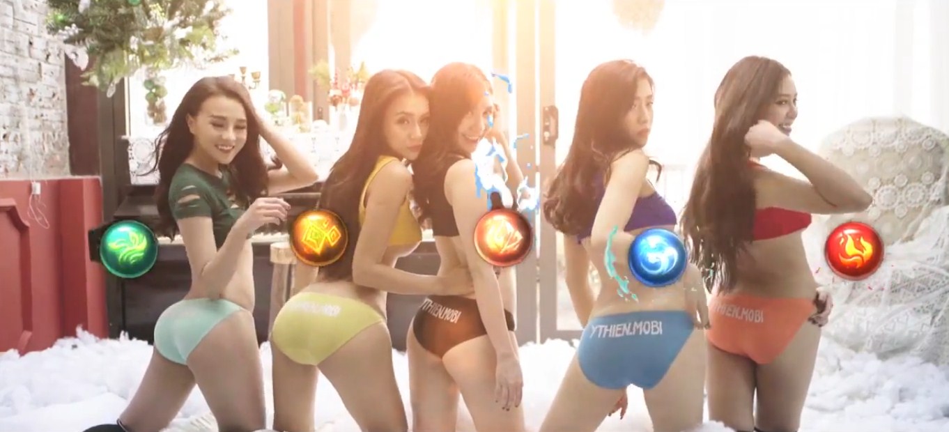 'Bỏng mắt' với clip quảng bá hở hang của Gamota