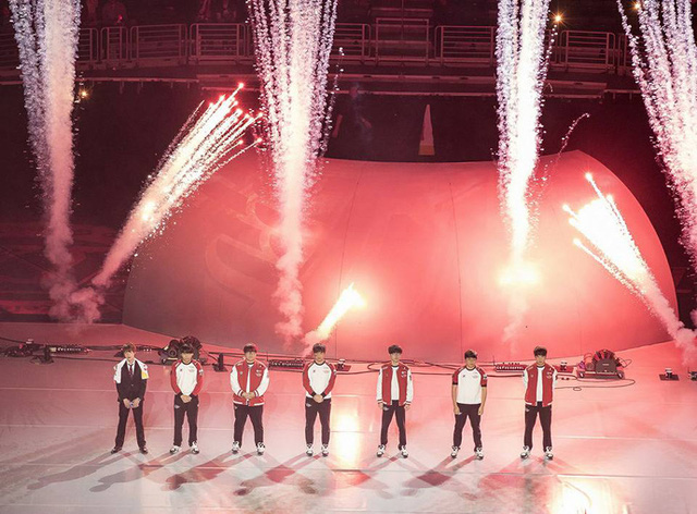 Trang phục vô địch thế giới của SKT T1 đang dần lộ diện, Bang chọn Jhin, Wolf chọn Nami