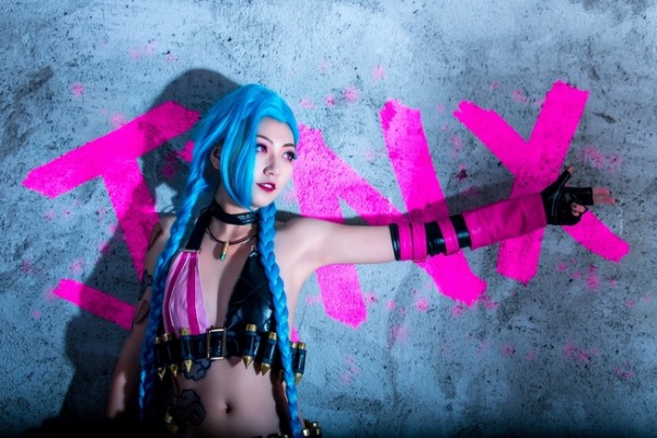 Cosplay Jinx trong Liên Minh Huyền Thoại cực chất