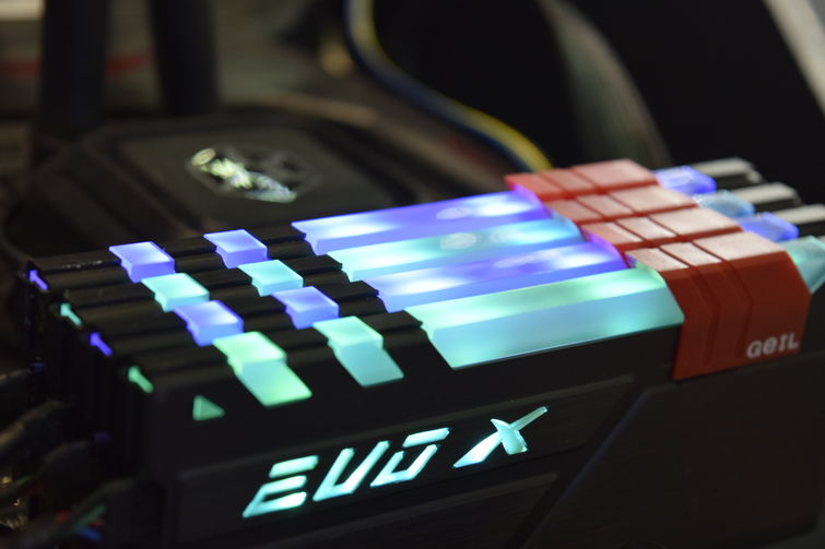 Geil chính thức ra mắt kit RAM Evo X RGB đầy màu sắc