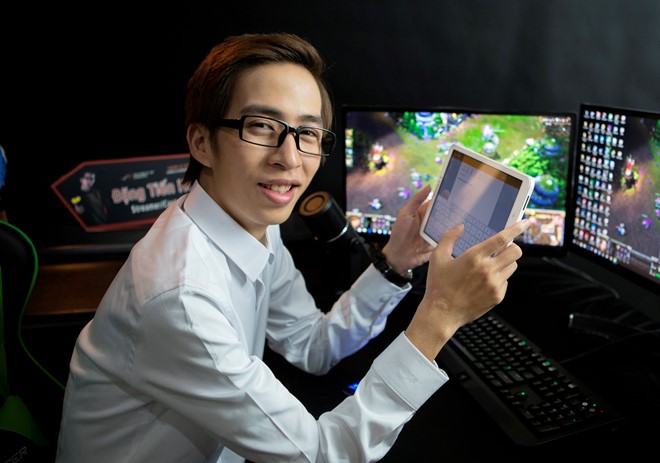 Đấu Trường Máy Tính: Caster Viruss, QTV, FFQ và nhiều nhân vật nổi tiếng sẽ góp mặt chung vui