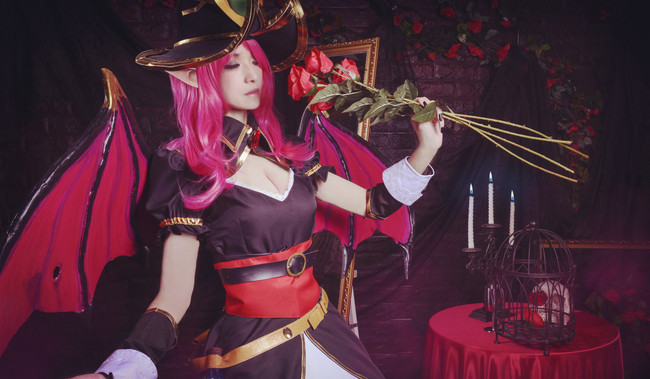 LMHT: Cosplay Morgana Phù Thủy xinh đẹp và ma mị