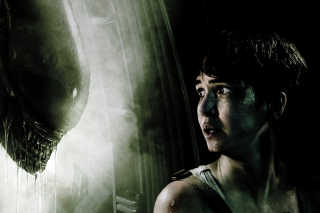 ‘Quái vật không gian’ hạ bệ ‘Vệ binh dải ngân hà 2’ trong gang tấc