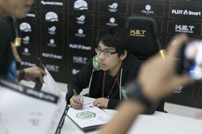 Lịch thi đấu Manila Masters ngày 3: Agent 3154 phải gặp Hoàng Đế