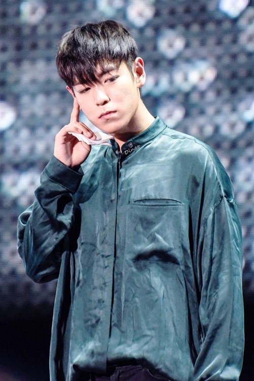 T.O.P (Big Bang) bị phát hiện dương tính với cần sa 