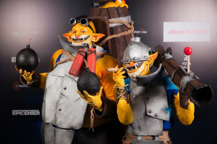 Lễ hội cosplay Epicenter: Nhan sắc coser xứ Bạch Dương