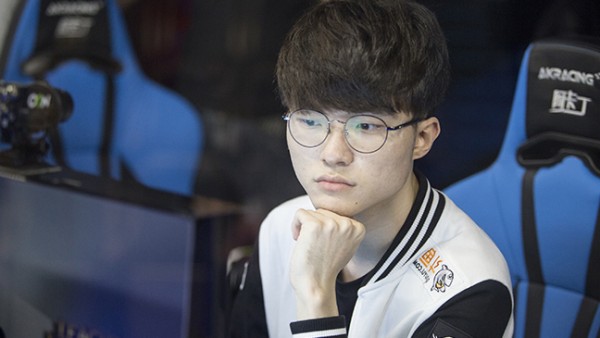 LMHT: Faker bày tỏ rằng anh đánh giá rất cao người đi đường giữa của Ever8