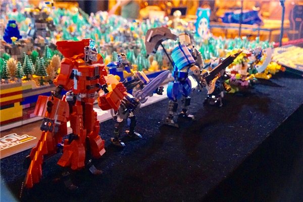 Cả một thế giới LMHT rộng lớn được mô phỏng bằng những “cục gạch” LEGO