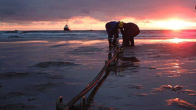 Tuyến cáp quang biển APG bị sự cố, Internet Việt Nam lại bị ảnh hưởng