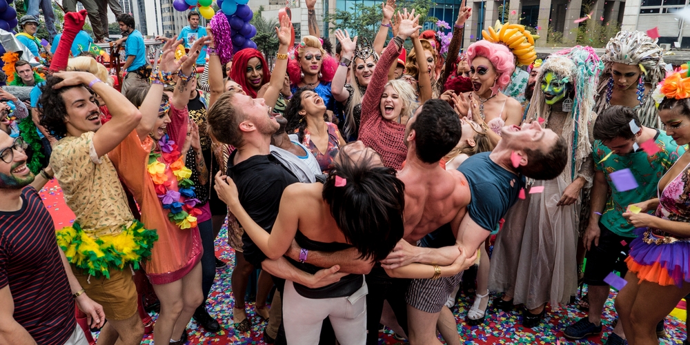 Tập cuối của series "Sense8 " sẽ có độ dài 2 tiếng