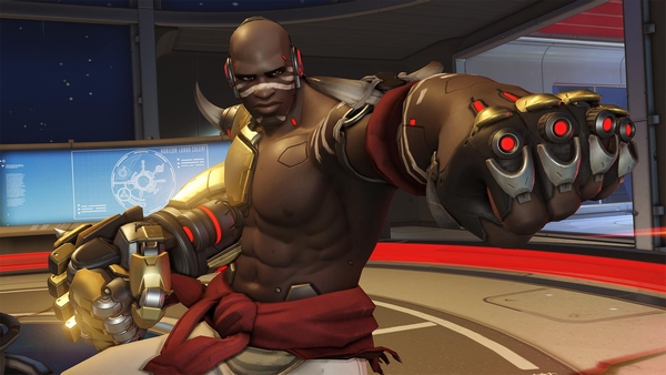 Overwatch: Khi McCree tìm ra cách hóa giải đòn Rocket Punch của Doomfist