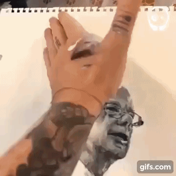 Bàn tay ma thuật có thể tạo ra nhiều tác phẩm nghệ thuật tuyệt đẹp 9