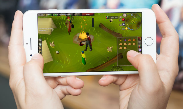 RuneScape - Tựa game "sống lâu" nhất thế giới bất ngờ lên Mobile