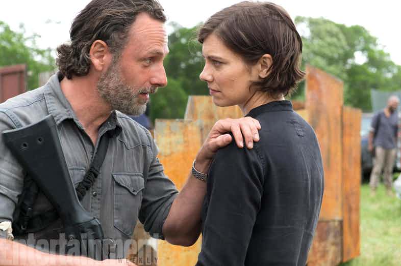 Rick và Maggie đã sẵn sàng cho cuộc chiến mới trong "The Walking Dead 8"