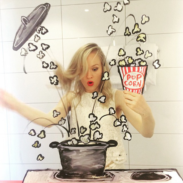 Ngắm nhìn những bức ảnh selfie đẹp không tưởng của một cô gái trẻ trên Instagram