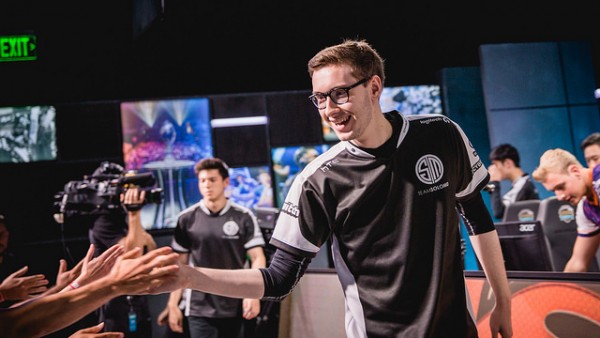 LMHT: Bjergsen chính thức đạt cột mốc 1000 điểm hạ gục tại LCS Bắc Mỹ