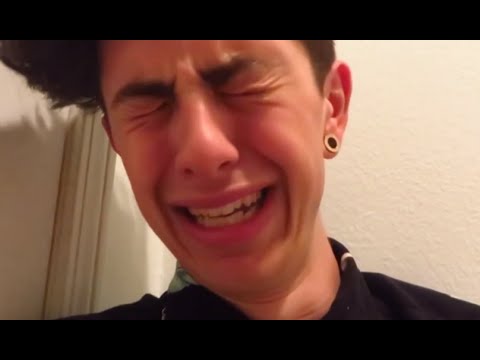 10 Youtuber mất đi danh tiếng một cách nhanh chóng với những lí do không tưởng