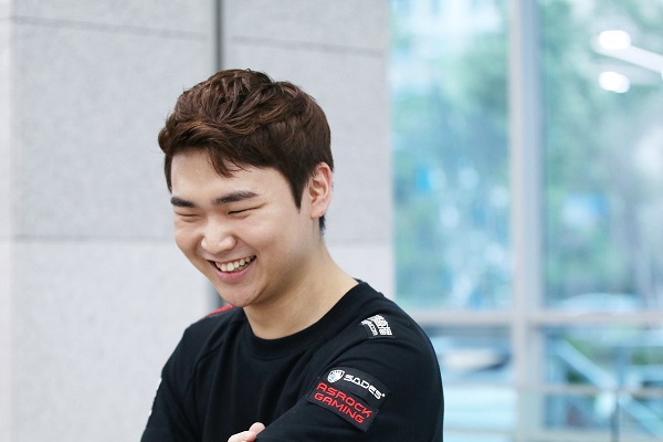 LMHT: LZ GorillA sẽ cỗ vũ cho SKT trong trận đấu tới giữa KT với SKT